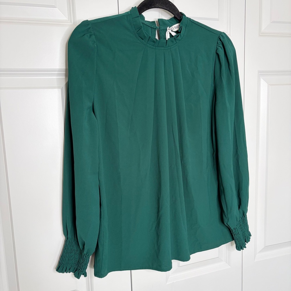 Grace Karin Emerald Green Ruffle Neck Blouse Small Smocked Cuff NWT - Picture 3 of 13